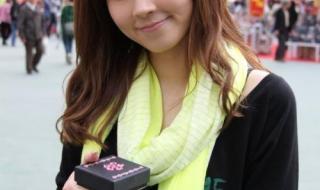 邓丽欣傅颖 邓丽欣傅颖